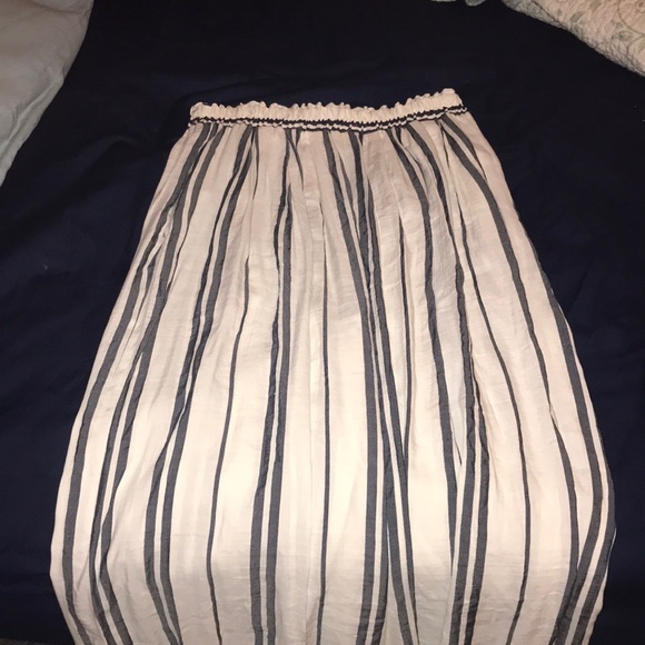 Wide pants - Picture 2 of 3